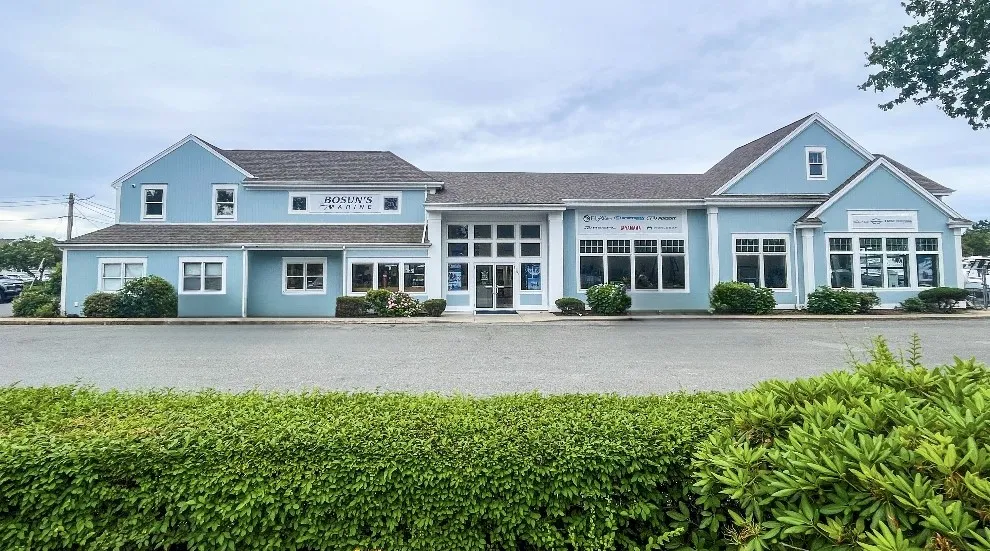 Bosun’s Marine Mashpee